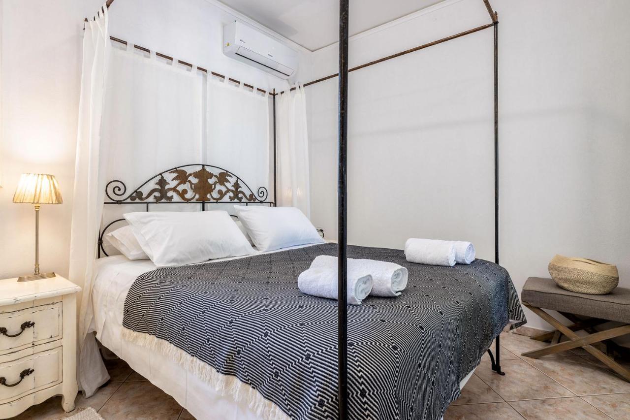 Daphne'S Lux Villa Paraspori  Екстер'єр фото